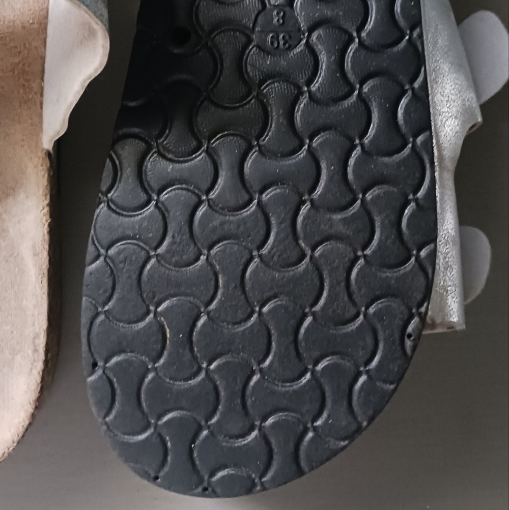 Sandal - Picture 5 of 5